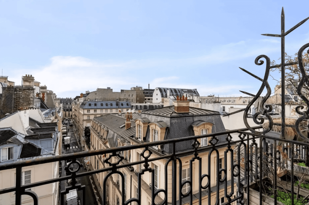 APARTMENT PARIS 8TH MADELEINE